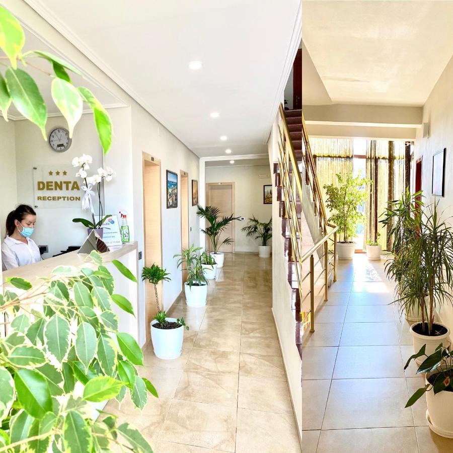 Hotel Denta Radhimë 外观 照片
