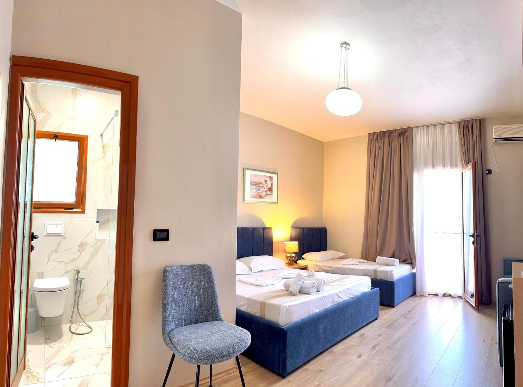 Hotel Denta Radhimë 外观 照片