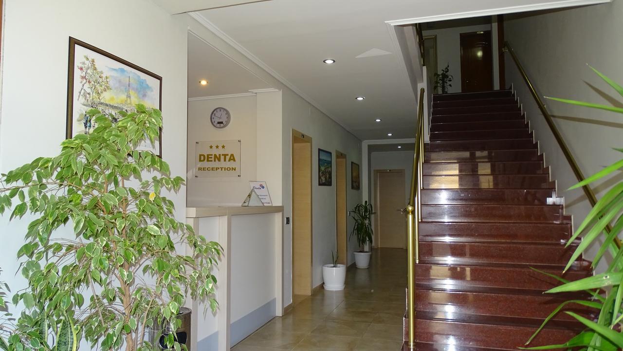 Hotel Denta Radhimë 外观 照片