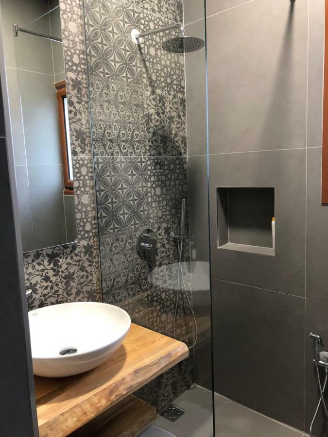 Hotel Denta Radhimë 外观 照片
