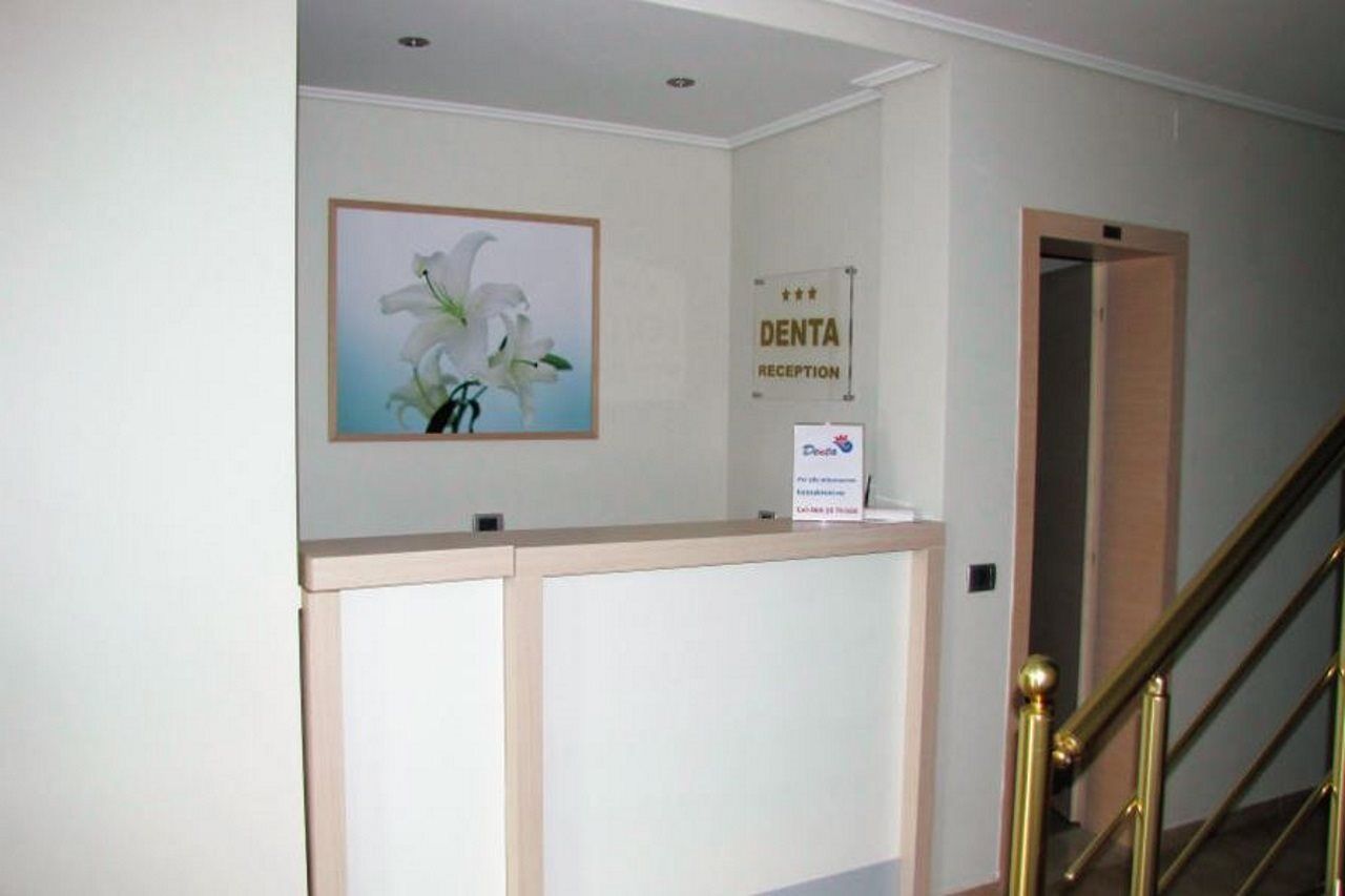 Hotel Denta Radhimë 外观 照片